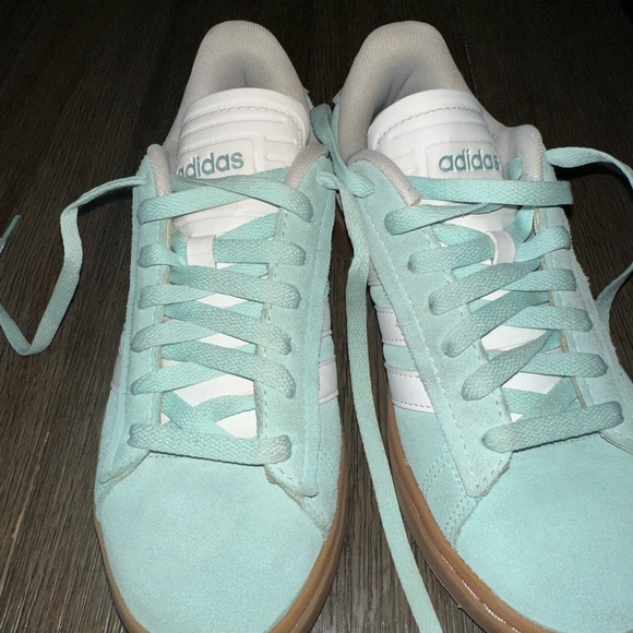 Adidas Pastel Green Trainers with White Accents - Picture 6 of 6